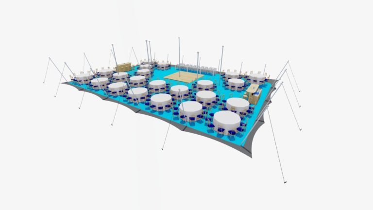 tente stretch e de 21 m x 15 m, fermé d’un côté, avec des tables rondes et des chaises