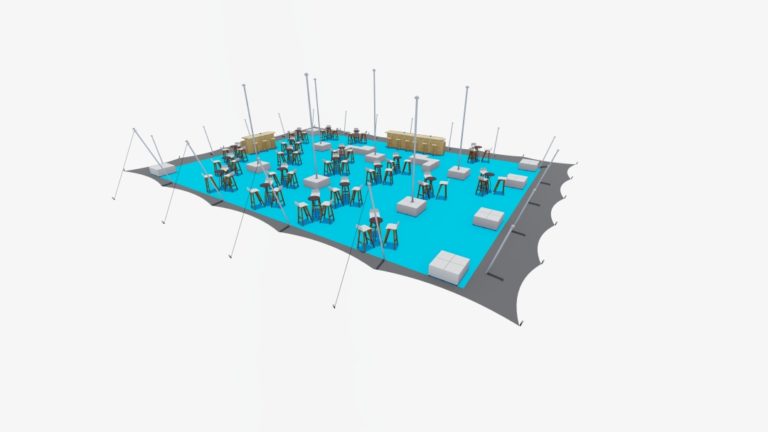 tente stretch de 21 m x 15 m, configuration fermée sur trois côtés, avec des tables hautes de cocktail