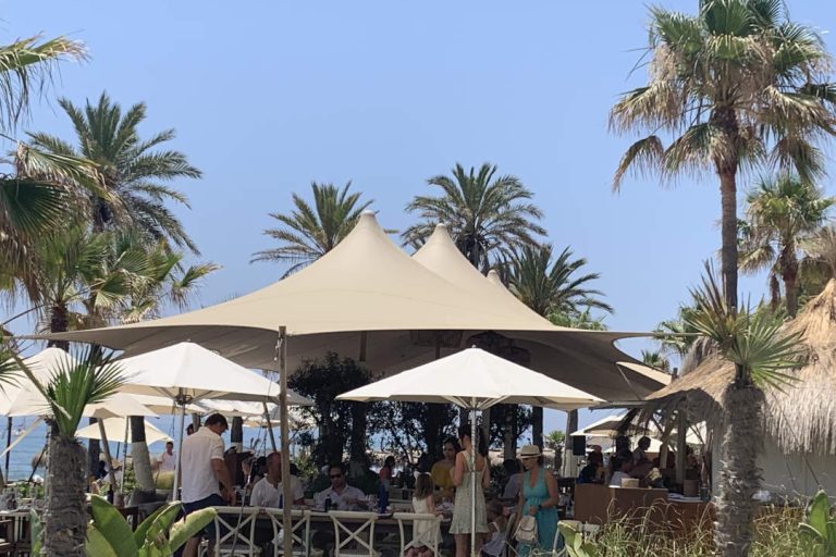 Bar de playa « Carpa Tensada » personalizado de RHI