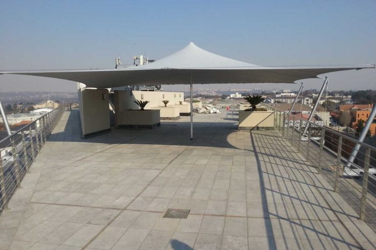Techo « Carpa Tensada » personalizado de RHI
