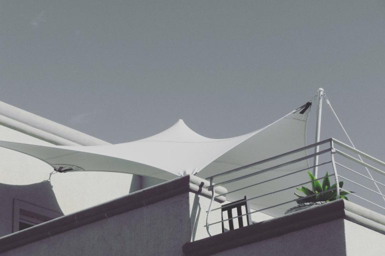 Balcón « Carpa Tensada » personalizado de RHI