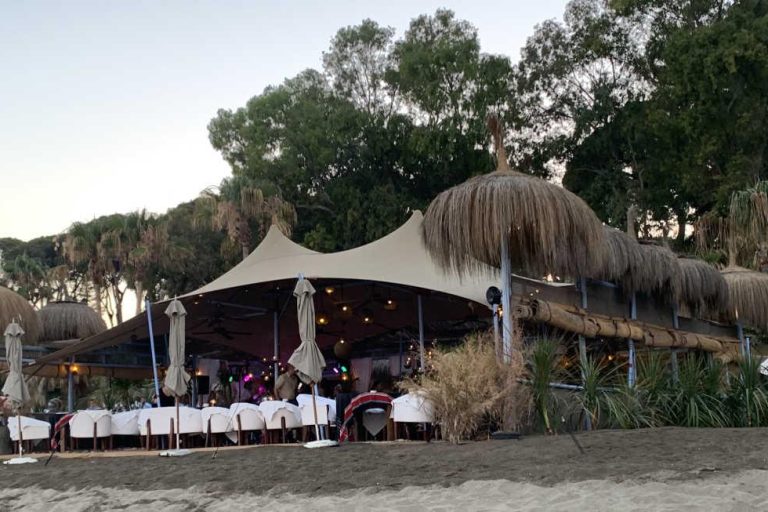 Bar de playa « Carpa Tensada » personalizado de RHI