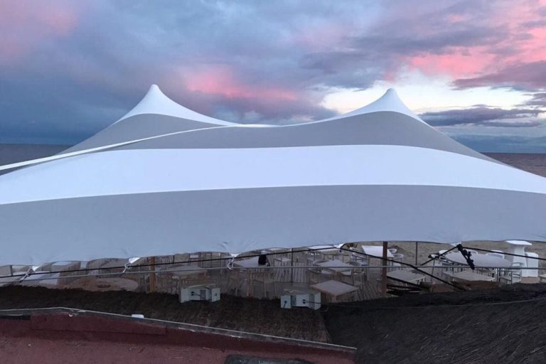 Arte para bares de playa personalizado de RHI « Carpa Tensada »