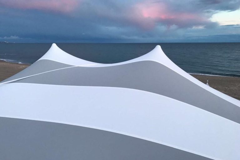 Arte para bares de playa personalizado de RHI « Carpa Tensada »